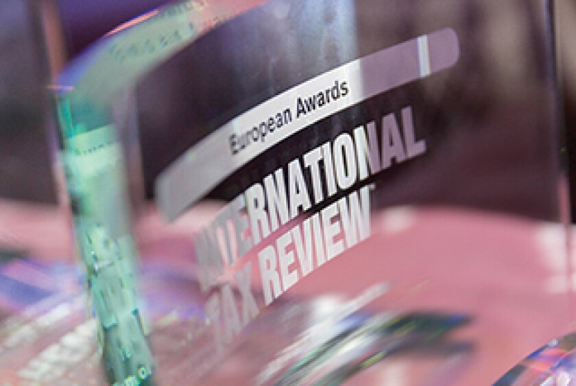 european-awards-trophy-large-c