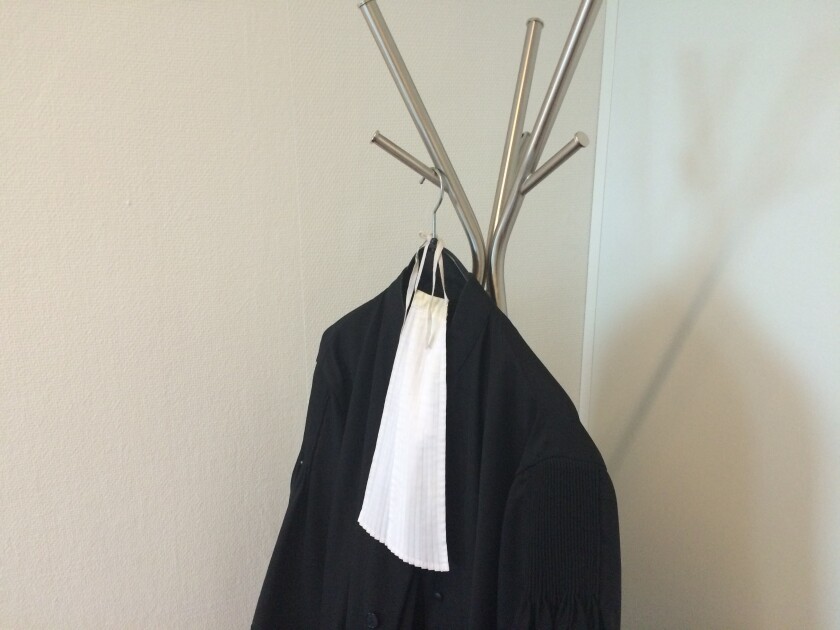 Legal gown