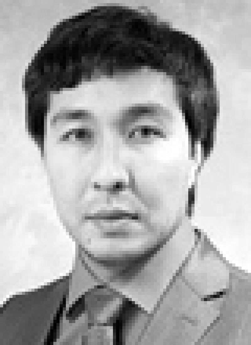 mukanov.jpg