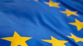 eu-flag-aifmd.jpeg