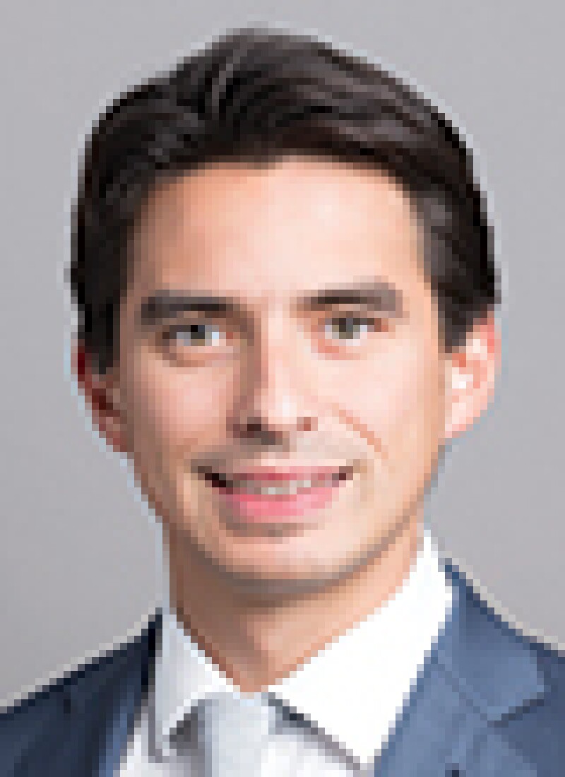 dominguez.jpg