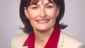 kara-stoll200.jpg
