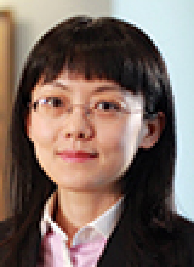 zhang-julie.jpg