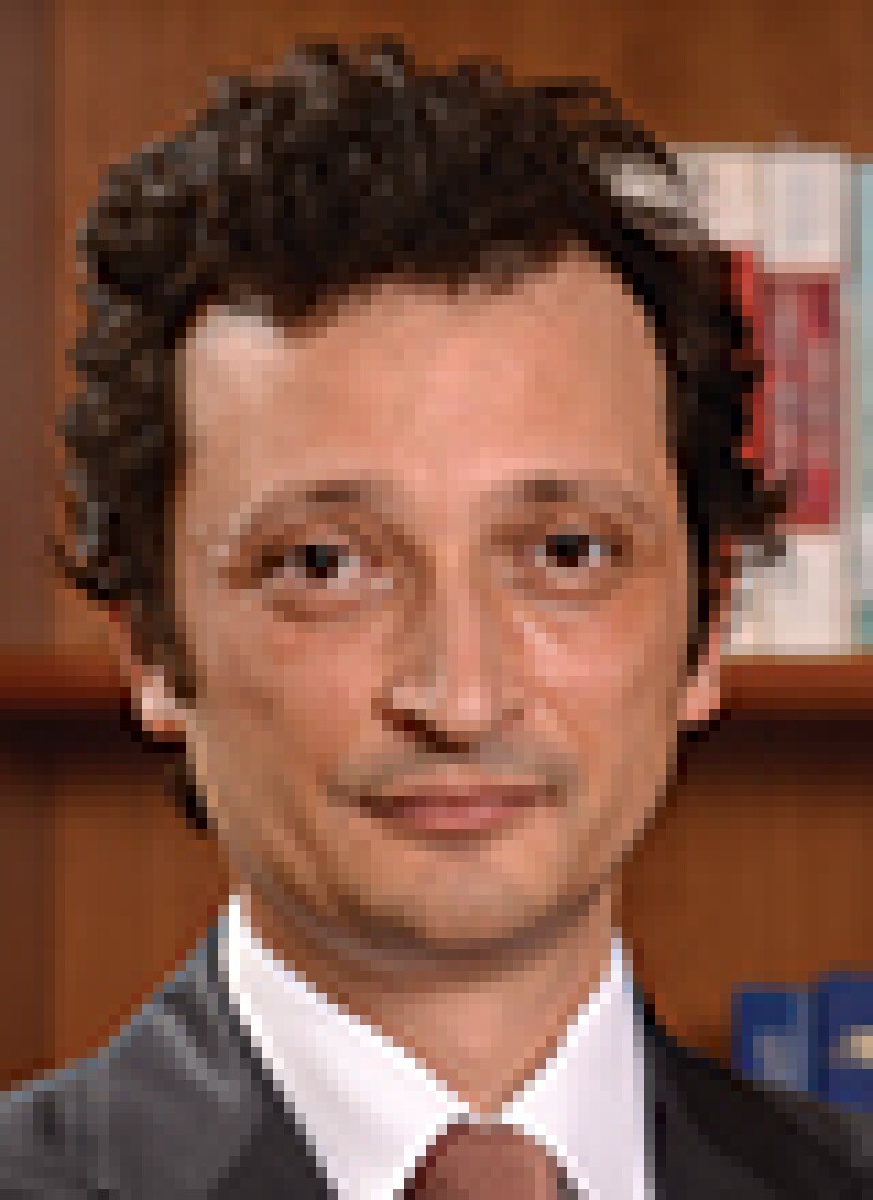 ozgur.jpg