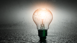 lamp-4134745-1280.png