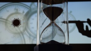 Hourglass and syringe