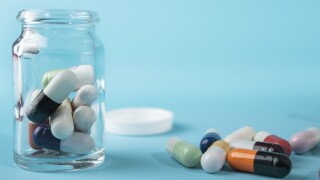 medicine-6392470-1280.jpg