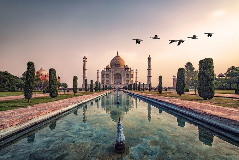 Taj Mahal in sunrise light, Agra, India