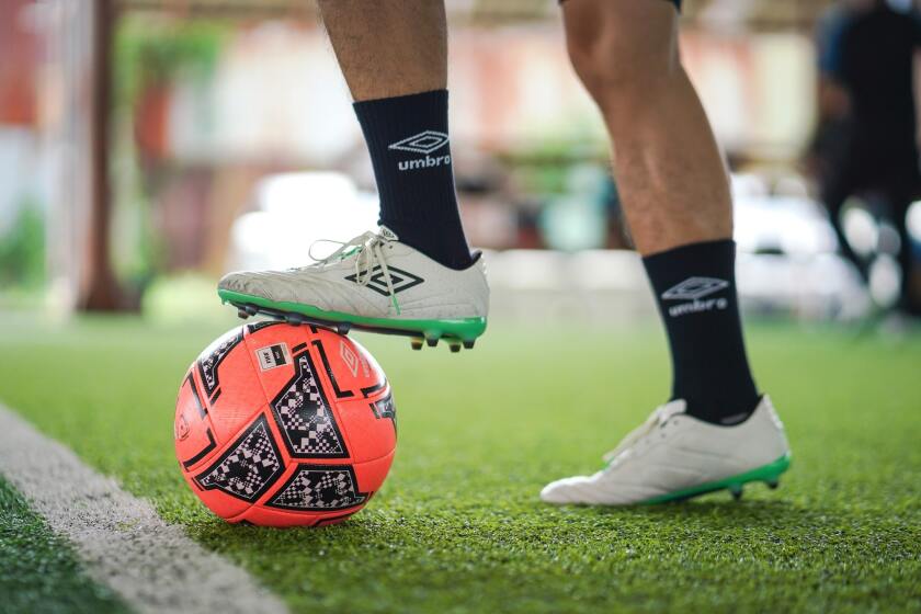 Umbro2k-cmp.jpg
