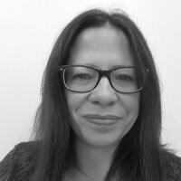lorraine-yardley-300px.jpg